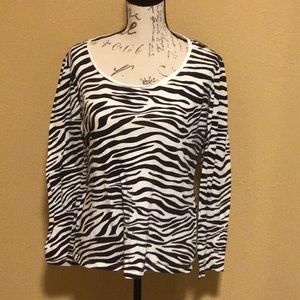 XL/XG (15-17) No Boundaries Zebra T-Shirt 3@$12